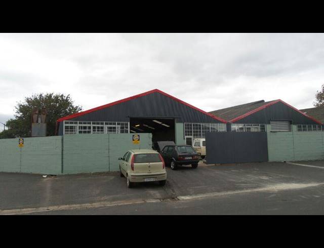 423M² FACTORY TO LET IN BELLVILLE CENTRAL
